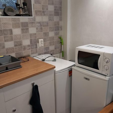 Charming Studio In The City Center Apartment Plovdiv Exterior photo